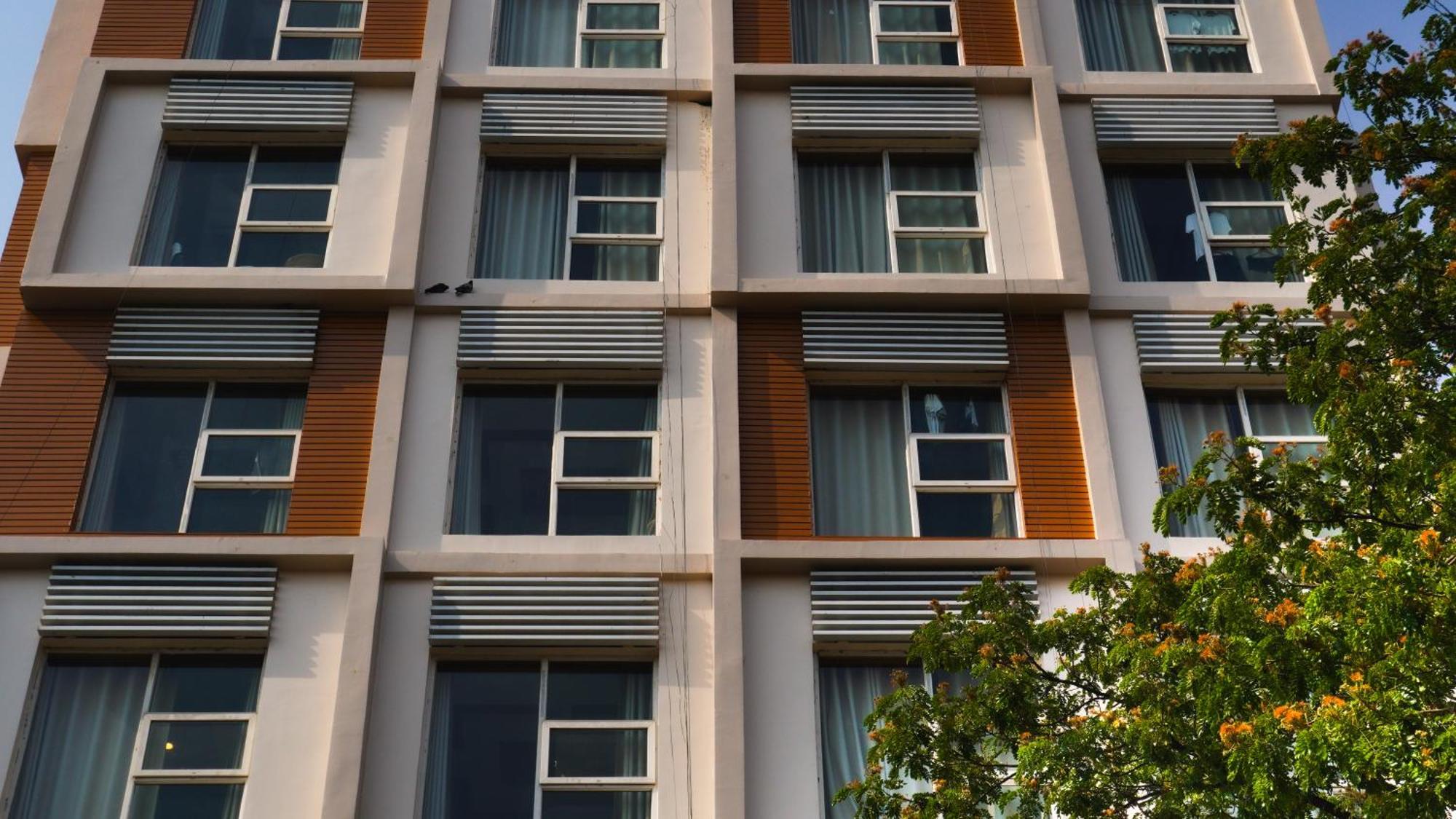 The Hotel Nova Mandalay Exterior foto